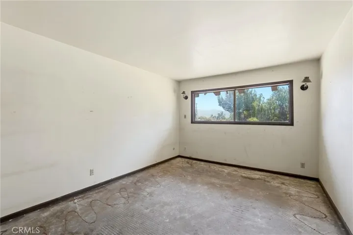 11560 Darling Road, Agua Dulce, California 91390