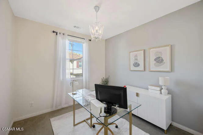 B1A1381-025-022-666x445