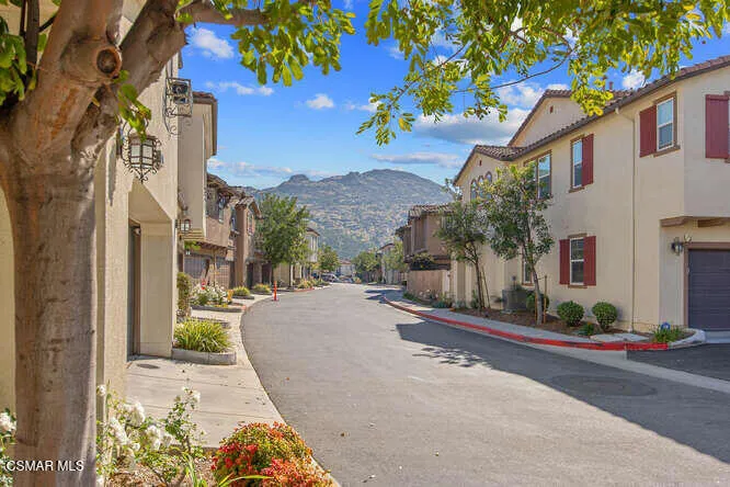 B1A1385-027-028-666x445