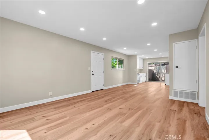 8616 Cornwall Circle, La Palma, California 90623