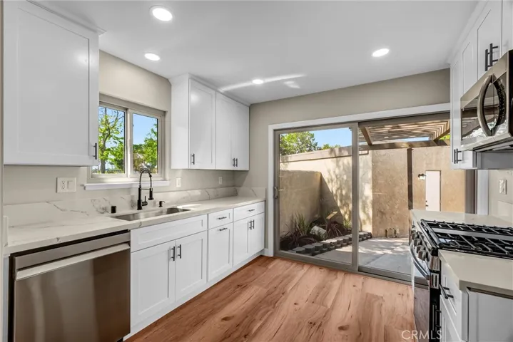 8616 Cornwall Circle, La Palma, California 90623
