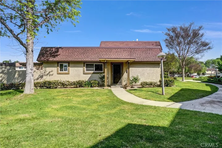 8616 Cornwall Circle, La Palma, California 90623
