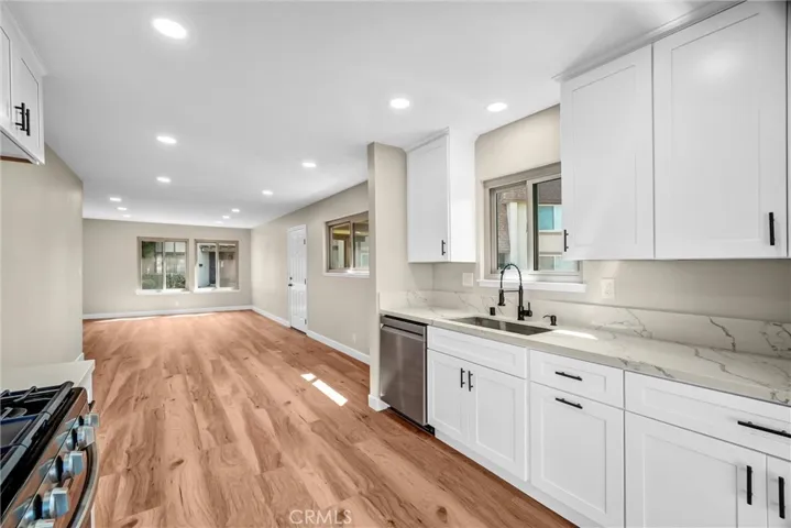 8616 Cornwall Circle, La Palma, California 90623