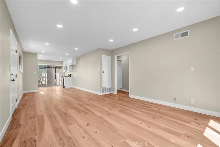 8616 Cornwall Circle, La Palma, California 90623