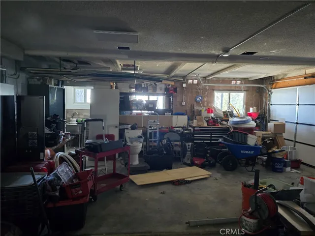 Garage 23 X 32 ft.