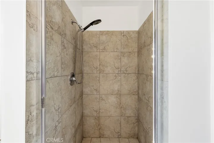 Primary En-Suite Bath