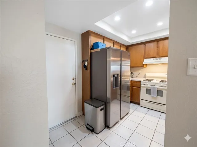 Kitchen and garage entrance