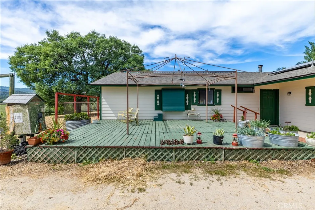 70331 Vineyard Canyon Rd., Parkfield, California 93451 — photo 5
