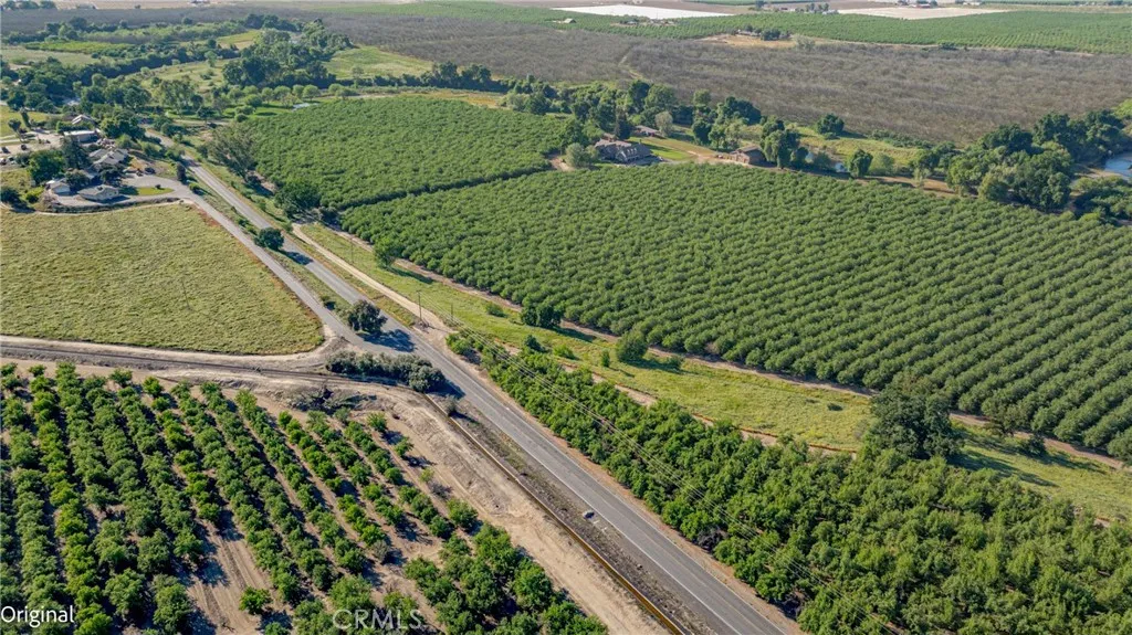Aerial view of 4.4 acres