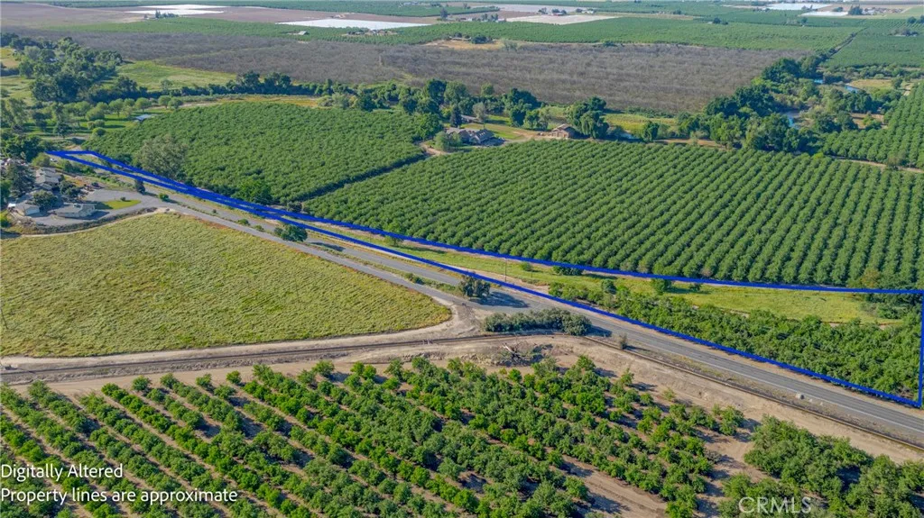 Aerial view of 4.4 acres