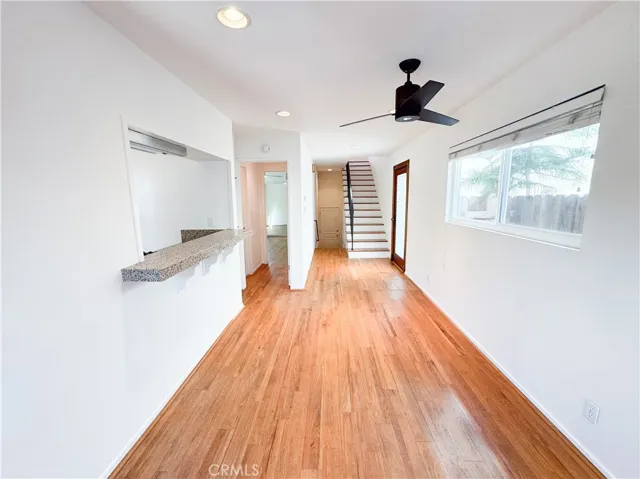 Welcoming dining area next to the kitchen