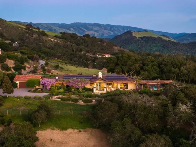 15475 Via Los Tulares, Carmel Valley, California 93924