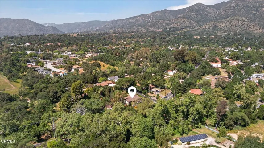 61-web-or-mls-Upmarketmedia_525Ven-aer-0