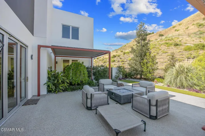 2386 Sierra Creek Rd Agoura-large-015-03