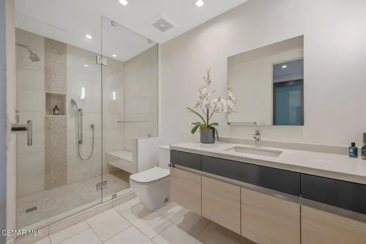 2386 Sierra Creek Rd Agoura-large-064-05