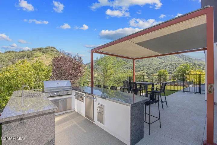 2386 Sierra Creek Rd Agoura-large-017-05