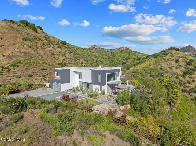 2386 Sierra Creek Rd Agoura-large-080-07