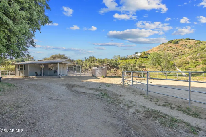 2386 Sierra Creek Rd Agoura-large-075-09