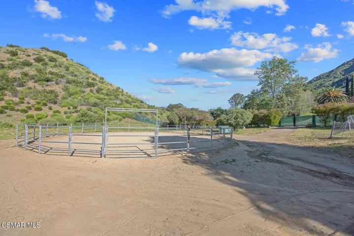 2386 Sierra Creek Rd Agoura-large-074-09