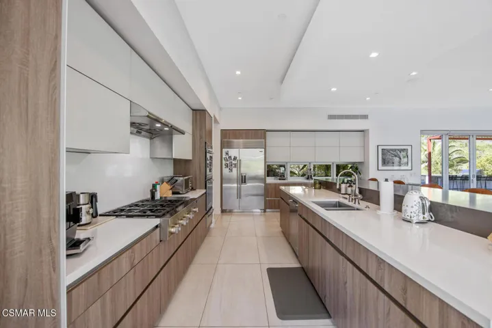 2386 Sierra Creek Rd Agoura-large-043-05