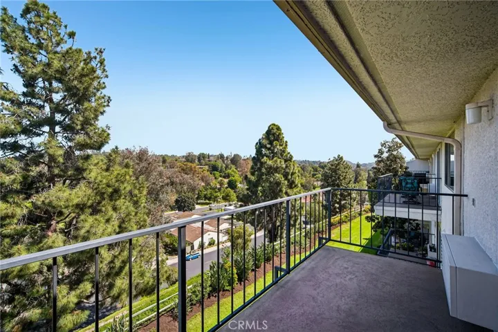 3337 Punta Alta 3c, Laguna Woods, California 92637