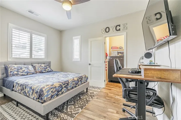 27613 Elkwood, Castaic, California 91384