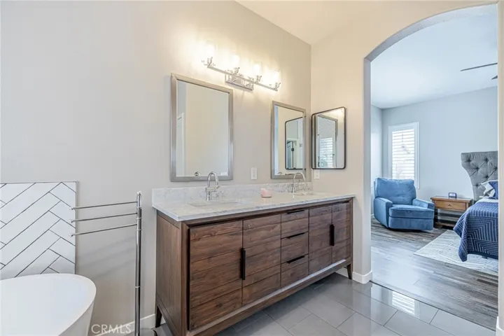 27613 Elkwood, Castaic, California 91384