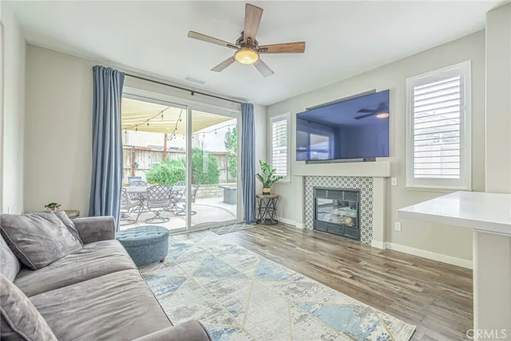 27613 Elkwood, Castaic, California 91384