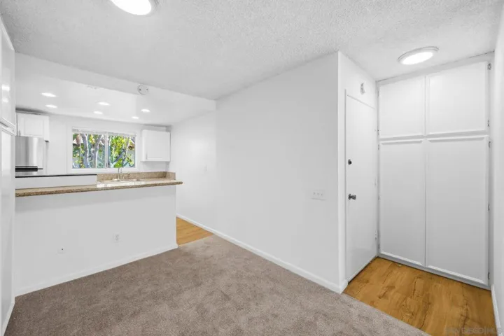 Open concept living - kitchen to living room
