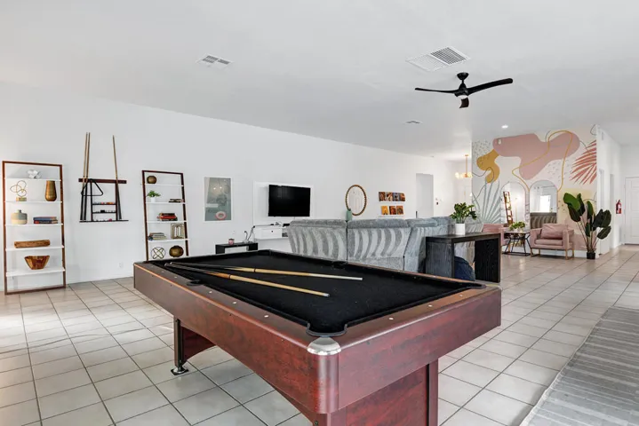 POOL TABLE.jpg mls