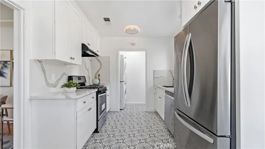 104 106 E Linda Vista Avenue, Alhambra, California 91801