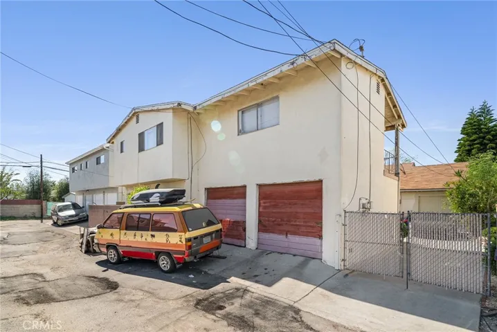 2038 San Anseline, Long Beach, California 90815