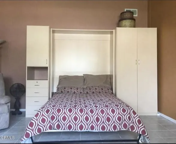 931 Devilfish SECOND bedroom 2