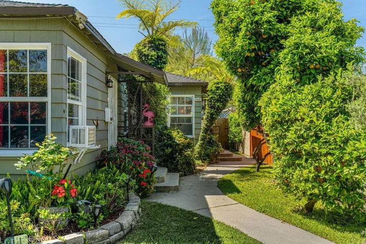 4813 Pacific, Long Beach, California 90805