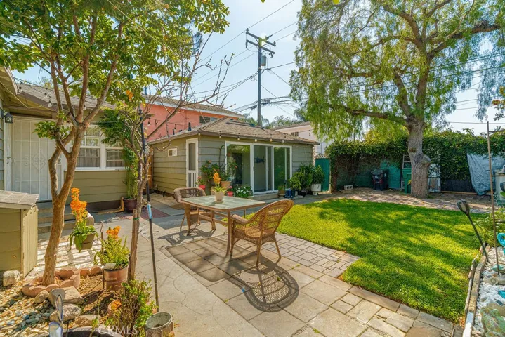 4813 Pacific, Long Beach, California 90805