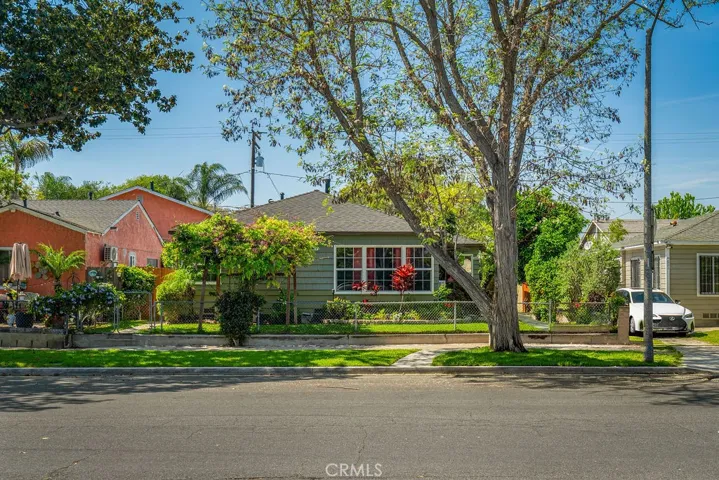 4813 Pacific, Long Beach, California 90805