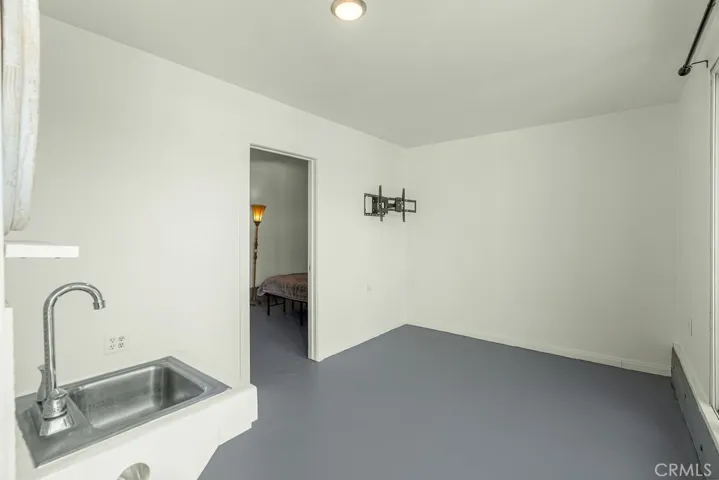 4813 Pacific, Long Beach, California 90805