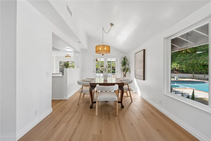 971 San Lorenzo Court, Solana Beach, California 92075