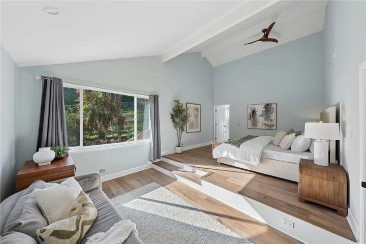971 San Lorenzo Court, Solana Beach, California 92075