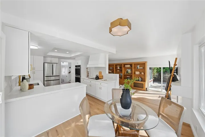 971 San Lorenzo Court, Solana Beach, California 92075