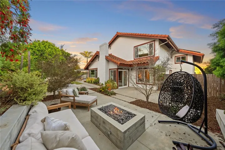 971 San Lorenzo Court, Solana Beach, California 92075