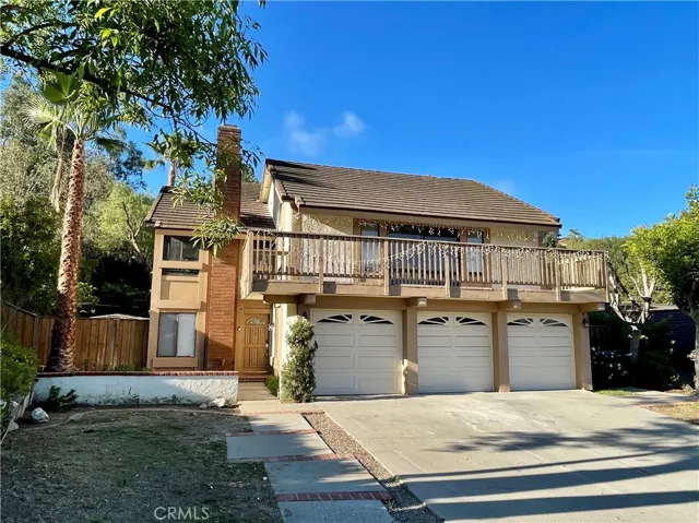 934 Paseo Viento, San Dimas, California 91773