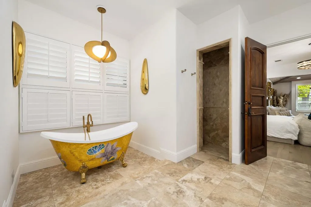 67-web-or-mls-DS_Birkdale_Return_0326_01
