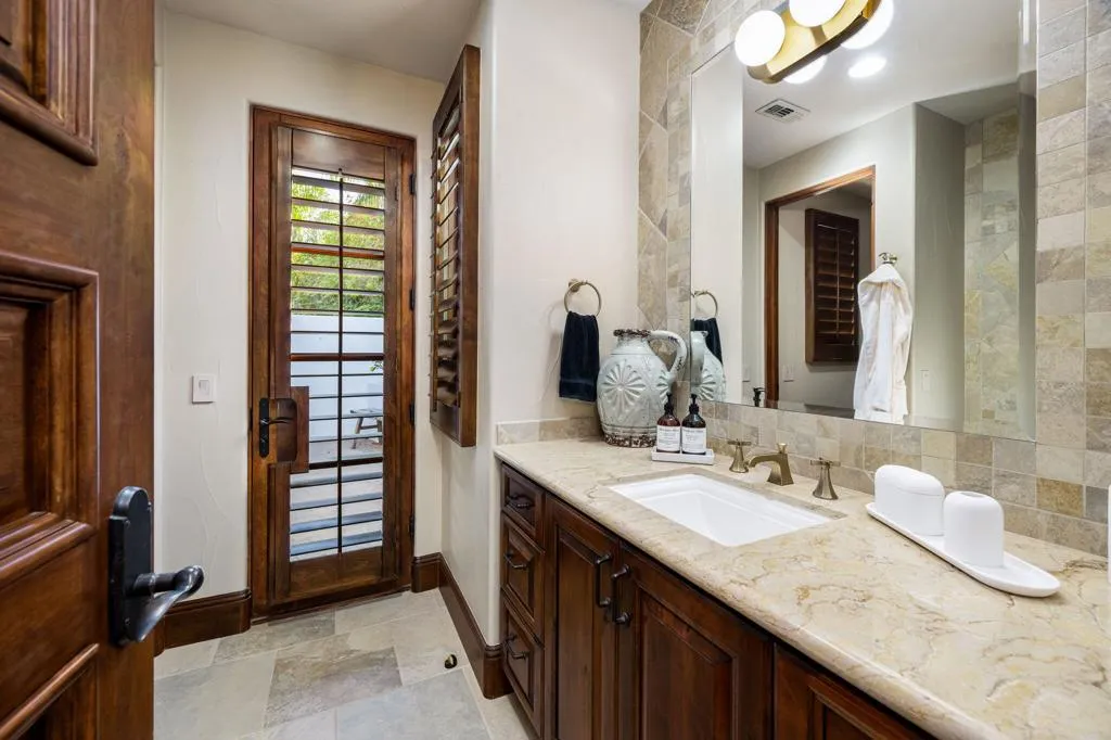 52-web-or-mls-DS_Birkdale_OPMG_0326_052
