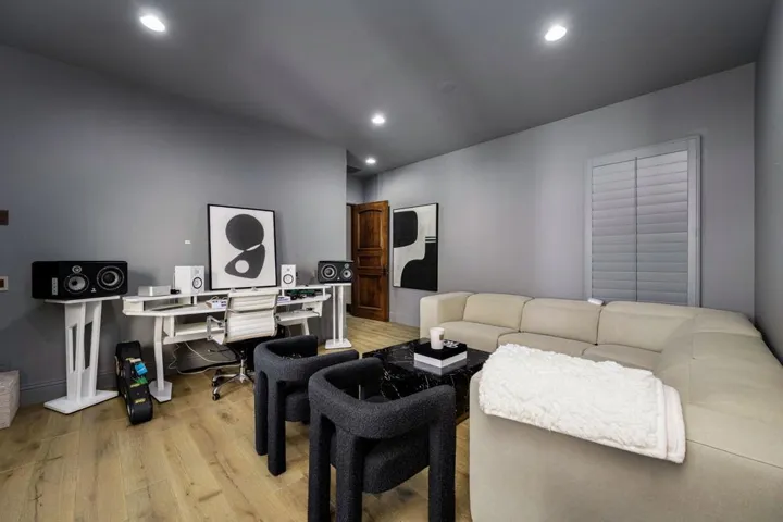 48-web-or-mls-DS_Birkdale_OPMG_0326_048