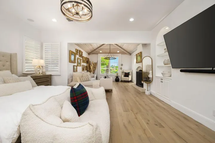 63-web-or-mls-DS_Birkdale_Return_0326_00