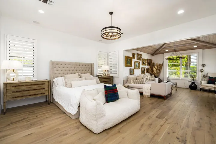 61-web-or-mls-DS_Birkdale_Return_0326_00
