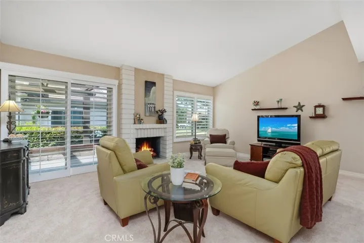Second patio doors by fireplace - AI fire/TV