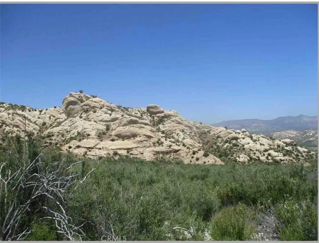 Wind shaped rock formations