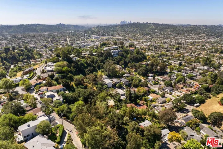 1523 Highgate Avenue, Los Angeles, California 90042